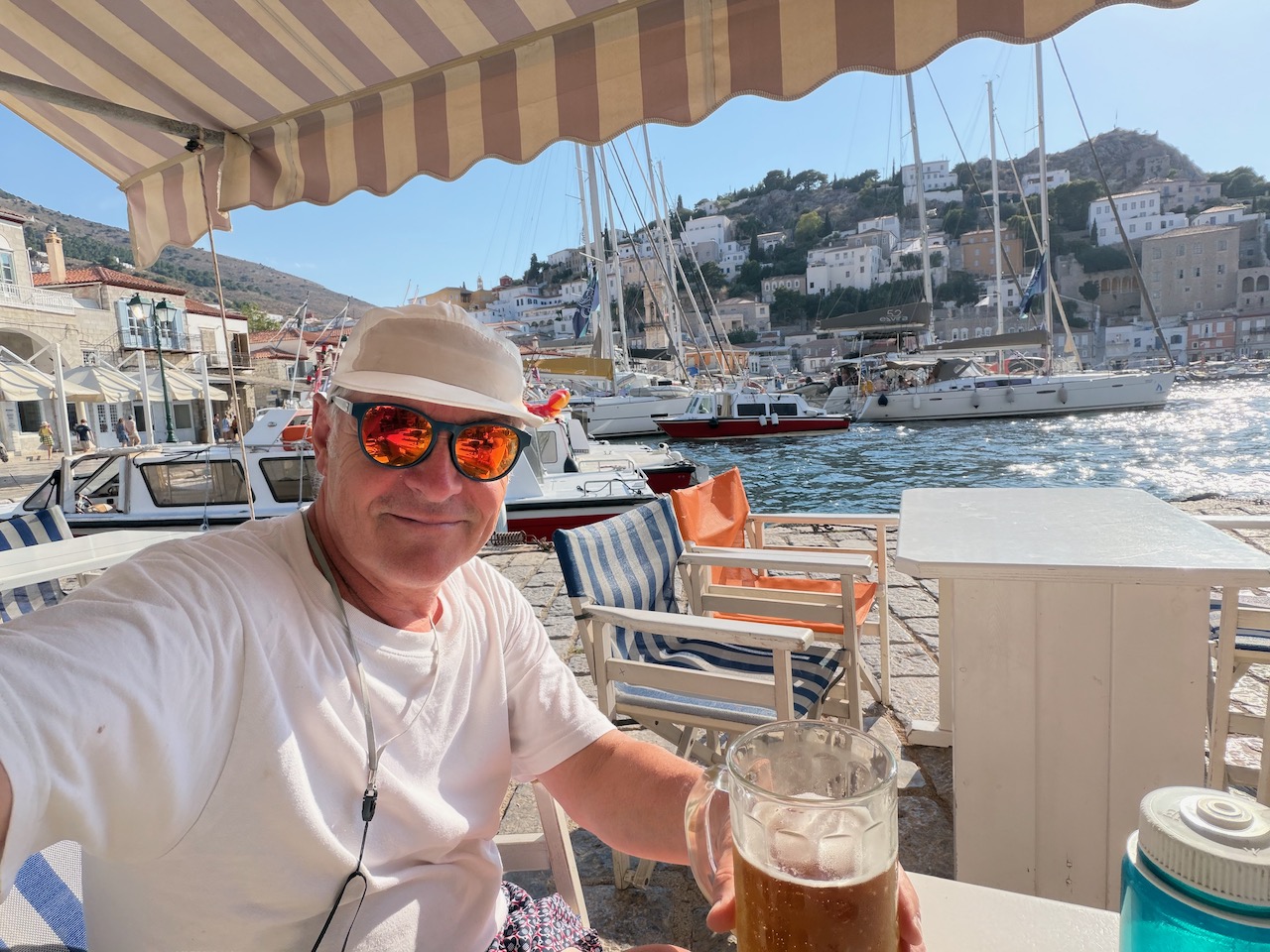 PlanetSKI in the Summer: We're in Greece.
